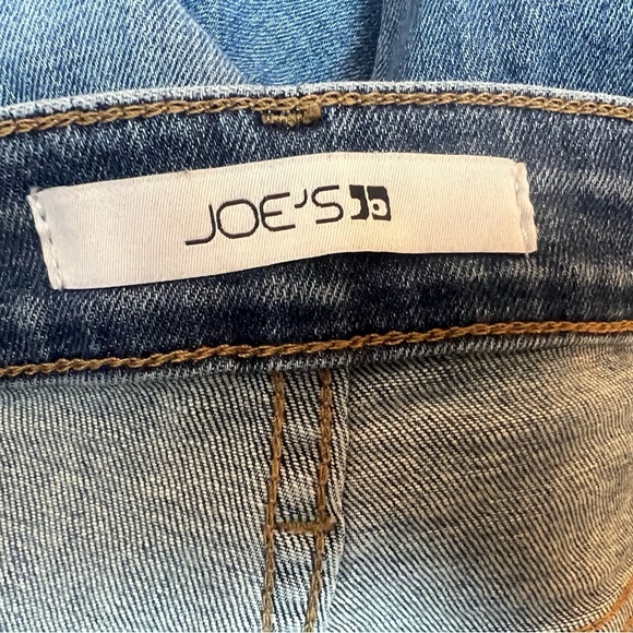 Joe's Jeans Women's Distressed Blue Jeans/size 26 - Picture 9 of 10